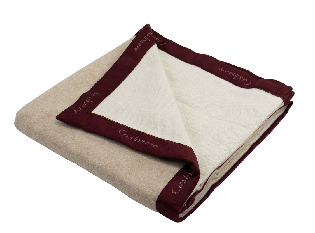 coperta tortora e greggio per lettino con bordo bordeaux